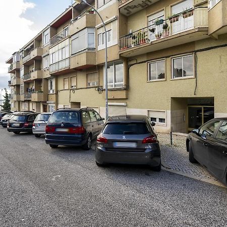 Whome Peaceful Alges Family Home Away From City Noise Lisboa المظهر الخارجي الصورة